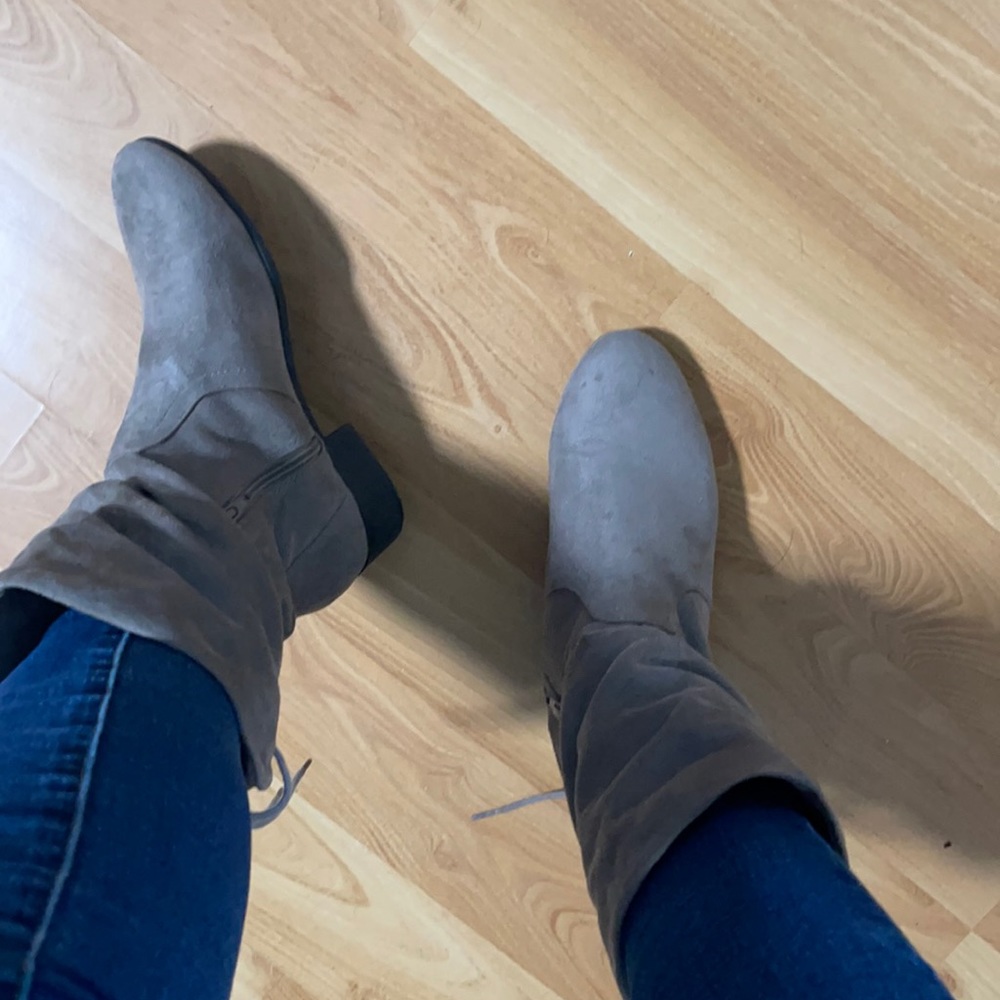 ✨Suede ankle boots✨